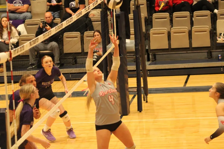 Recently Crossing 1,500 Assists, St. C.'s Saunders Leading Red Devils Attack
